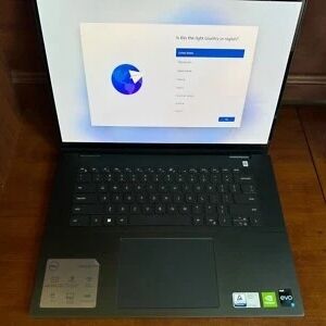 Dell Black Laptop with Intel Evo